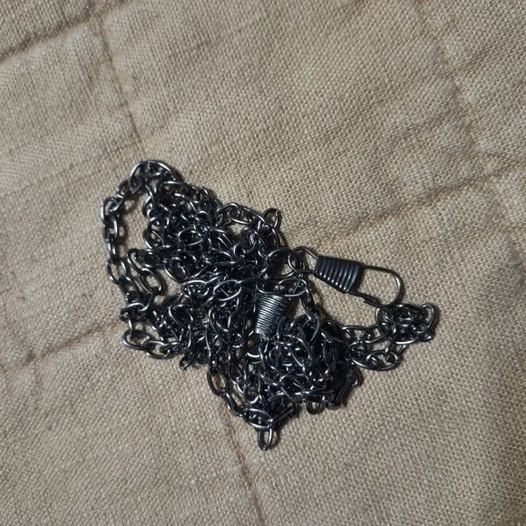 NWOT Sequin clutch - Picture 4 of 6